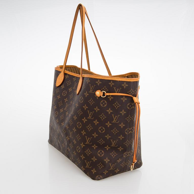 Louis Vuitton,  A Monogram 'Neverfull GM' Bag.