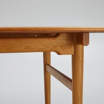 Hans J. Wegner, A 'CH-327' dining table for Carl Hansen & søn, Denmark.