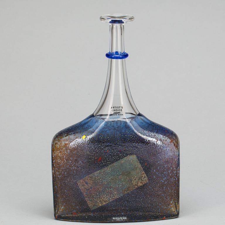 FLASKA, glas, Bertil Vallien, Kosta Boda, signerad.