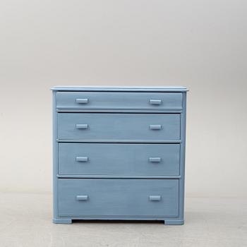 CHEST OF DRAWERS, second half of the 19th century.