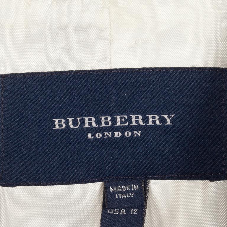 KAVAJ, Burberry.