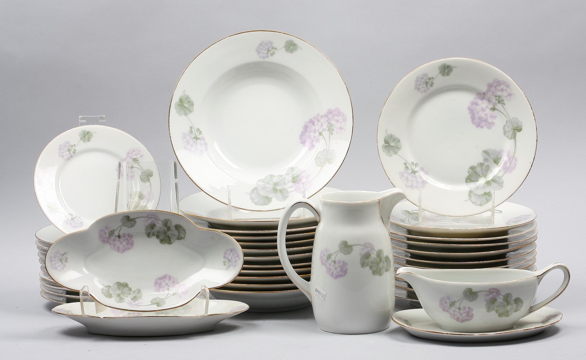 MATSERVIS, porslin, 69 delar, Lidköping, 1930-tal.