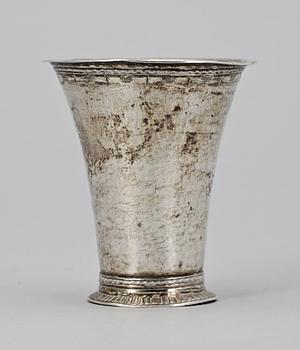 BÄGARE, silver, Johan Hedman, Södertälje 1762. Ca 63 g.