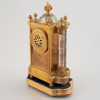 A mantle clock, France, early 20th Century.