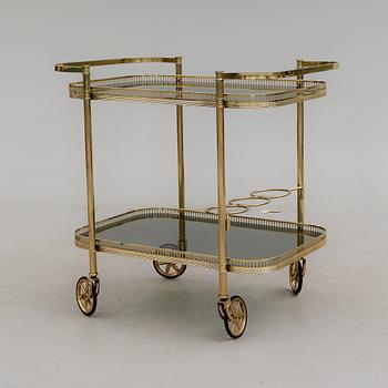 SERVERINGSVAGN, 1900-talets andra hälft.