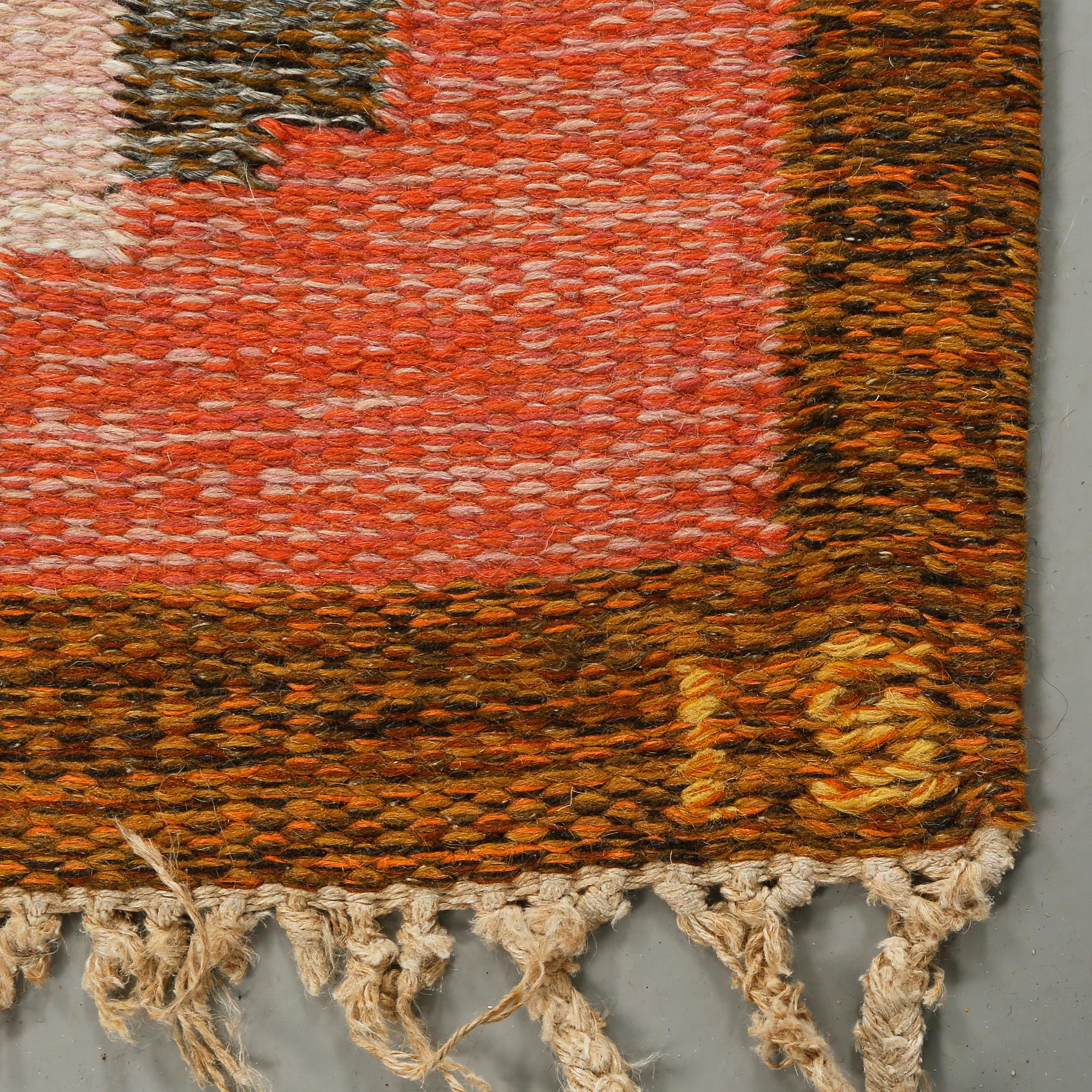 A flat weave by Ingegerd Silow, signed IS, second half of the 20th century, 204 x 138 cm.
