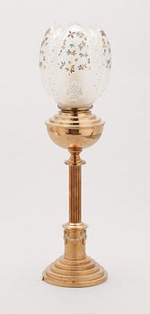 BORDSFOTOGENLAMPA, mässing, modell no 36, Skultuna bruk, omkring år 1900.