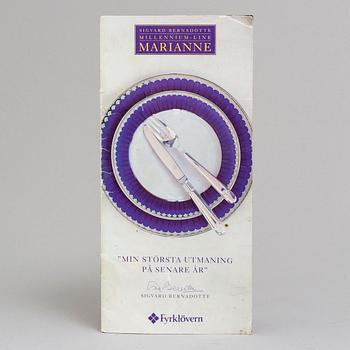 SIGVARD BERNADOTTE, 28 psc porcelaine, 'Christineholm'/'Marianne', Fyrklövern 1999-2000.