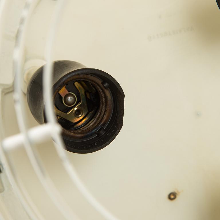 Alvar Aalto, 'A622B' ceiling light for Valaistustyö.