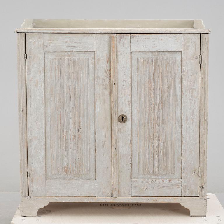 SKÄNK, sengustaviansk, 1800-talets början.