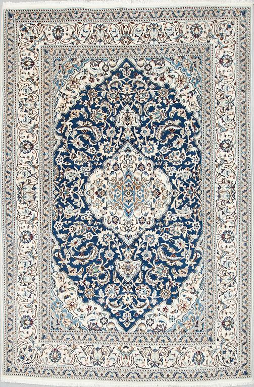 MATTA, old, Nain, part silk, ca 282 X 188 cm.