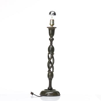 A 20th table lamp.