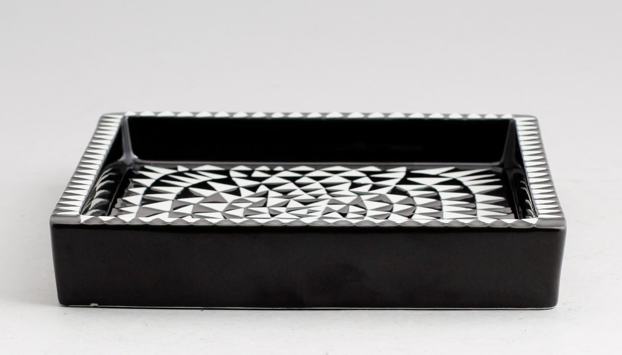 FAT, stengods, "Domino", Stig Lindberg, Gustavsberg.