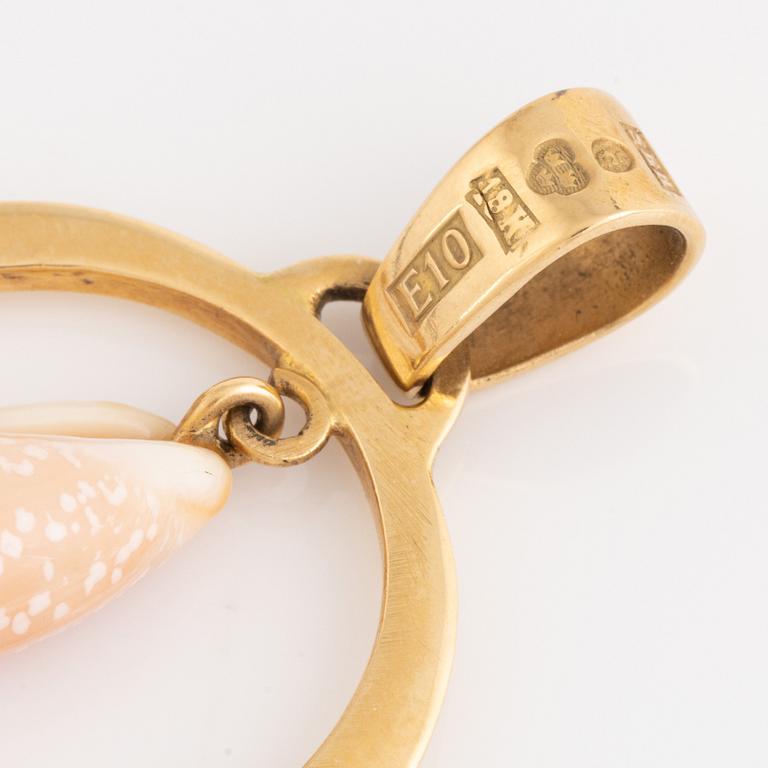 Sven-Erik Högberg, 18K gold med shell.