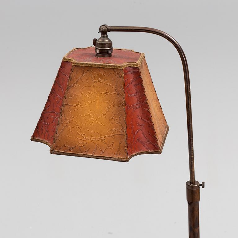 SOFFBORD / SIDOBORD, med lampa, 1930-tal.