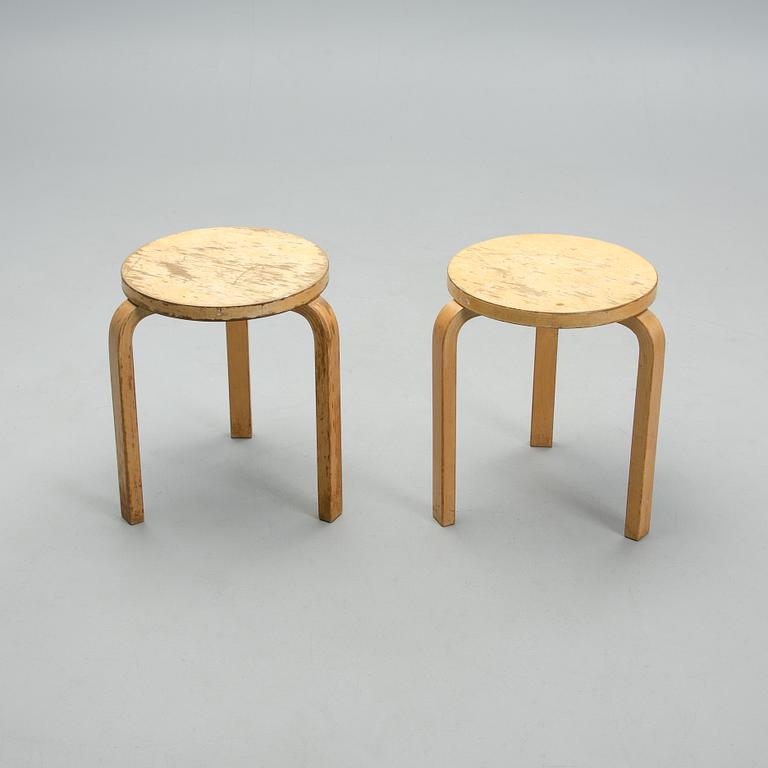 ALVAR AALTO, PALLAR, 2 st, modell 60, Artek 1900-talets mitt.