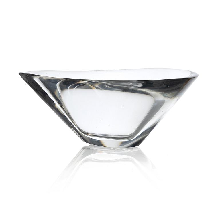 Tapio Wirkkala, a "Kuutonen" (Six) polished chrystal glass bowl model 3340/3840, Iittala, Finland 1952-61.