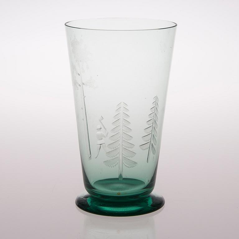 GÖRAN HONGELL, MALJAKKO, lasia, kaiverruskoristelu Jalmari Lehto, Karhula.