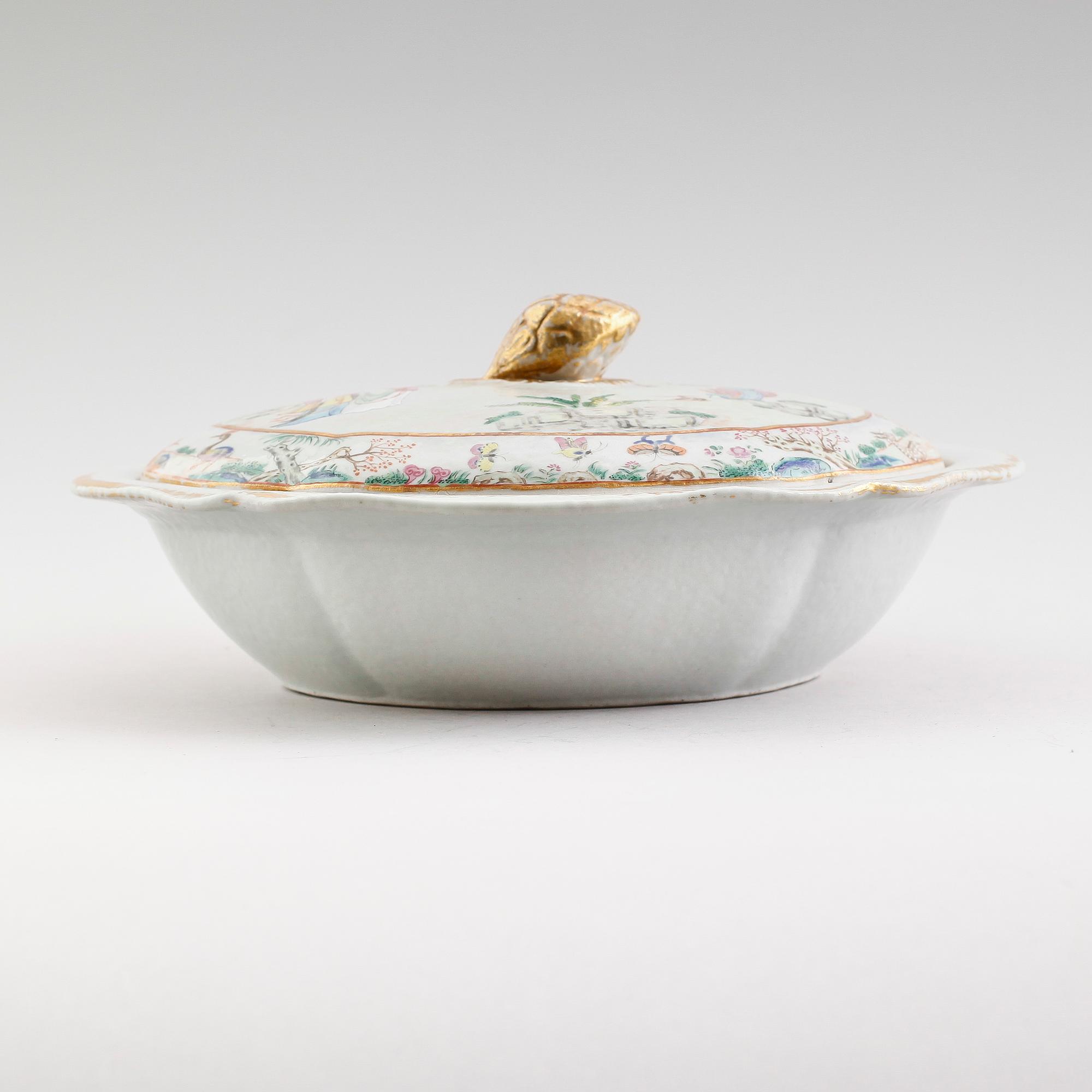 TERRIN, porslin, Kina, 1800-talets mitt.