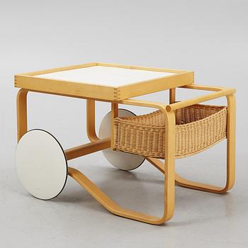 Alvar Aalto, serveringsvagn/tevagn modell 900, Artek, Finland.