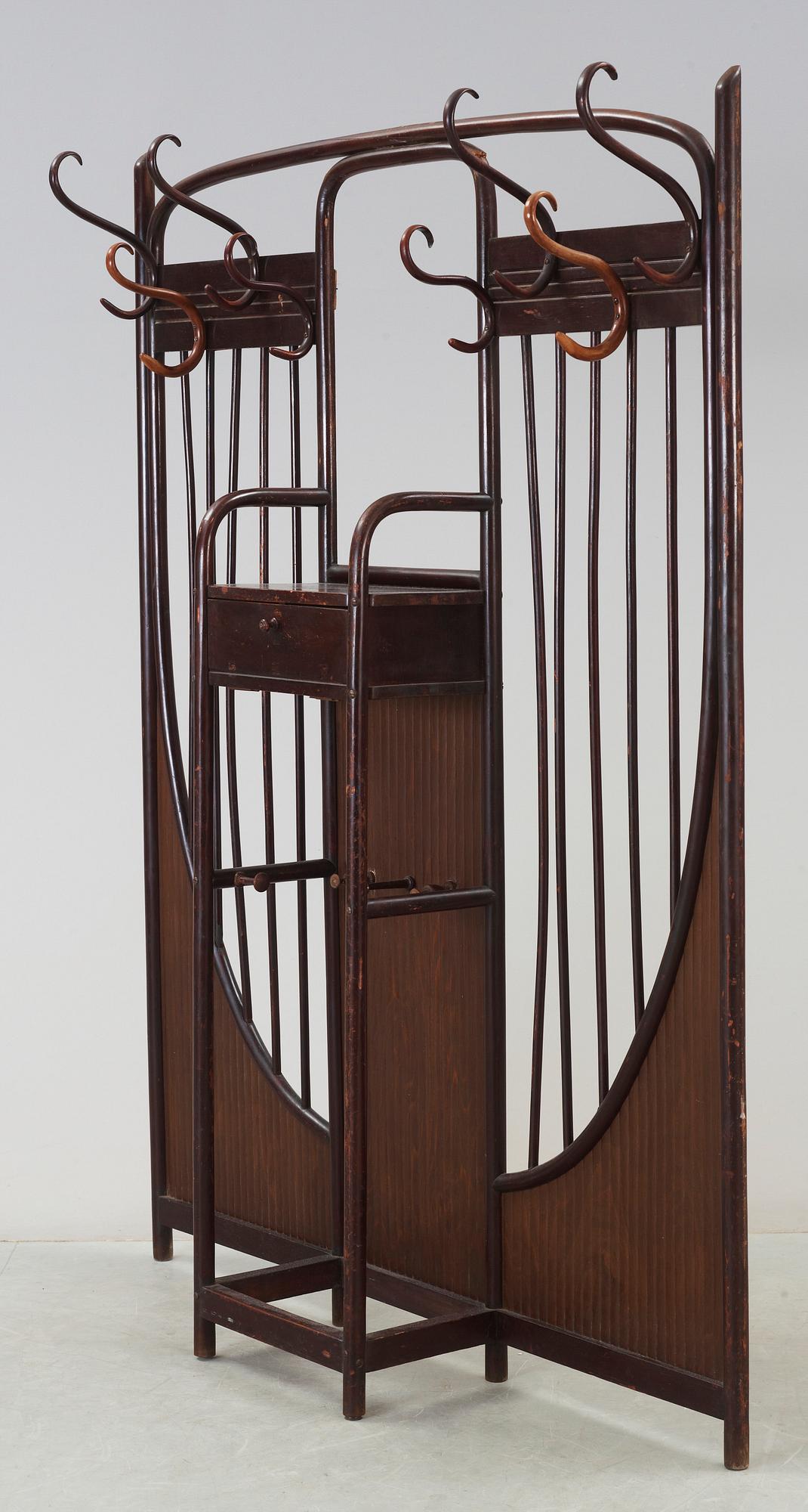 HALLMÖBEL, Thonet, 1900-talets första hälft.