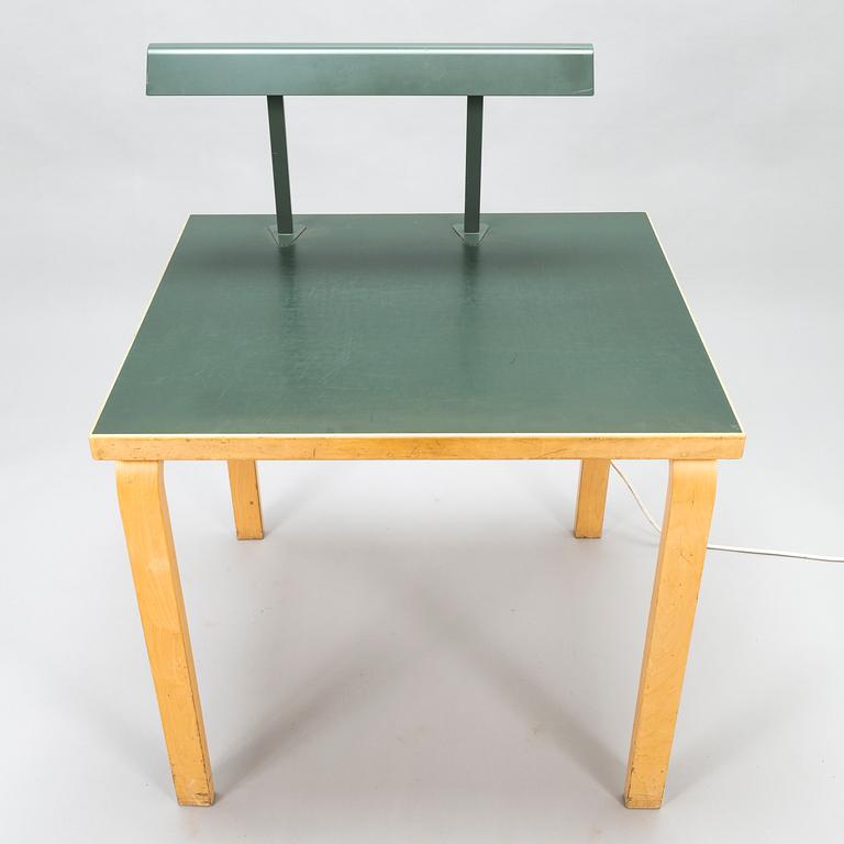 ALVAR AALTO, a 1960's library table / reading table for  O.Y. Huonekalu-ja Rakennustyötehdas A.B.