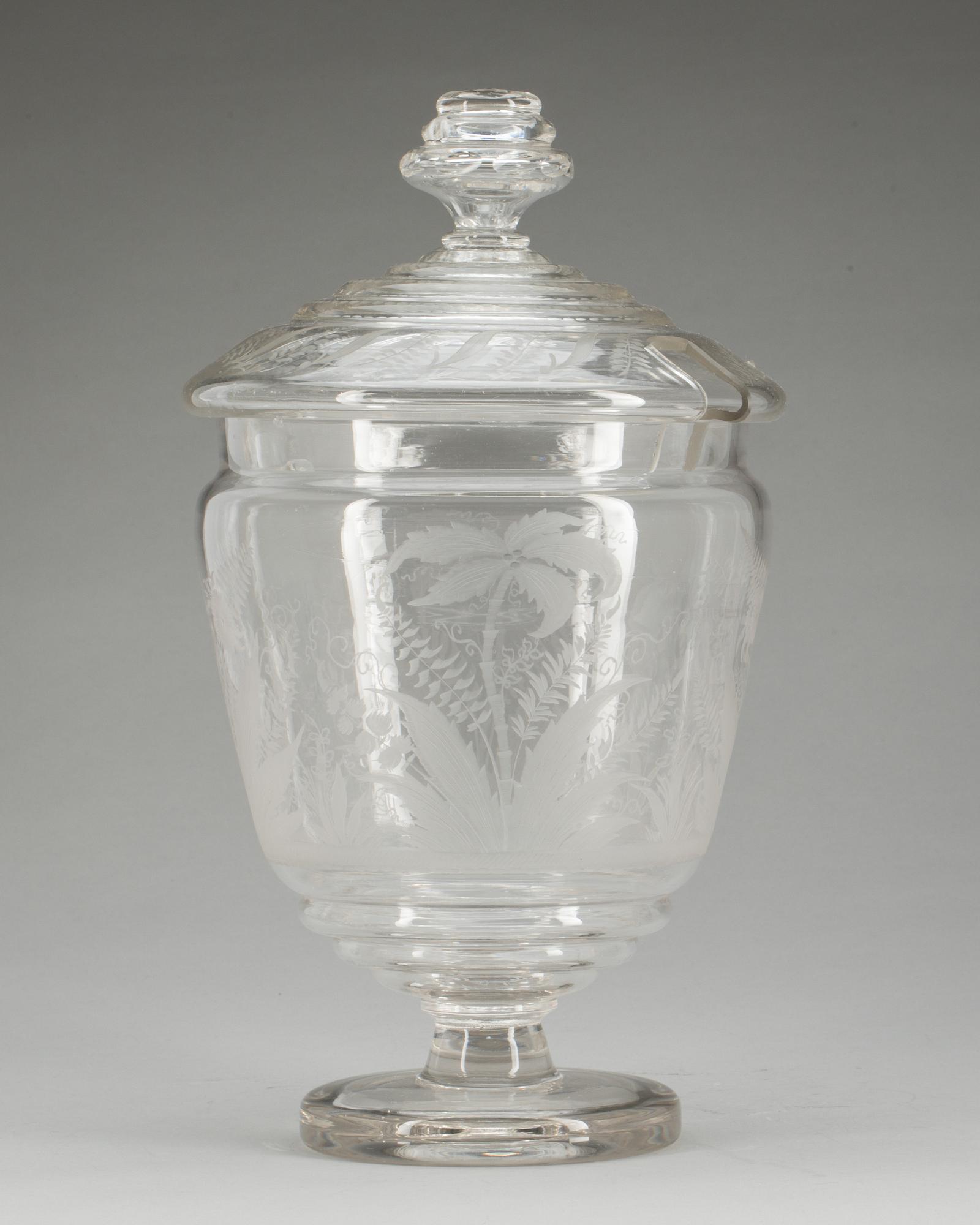 BÅLSKÅL MED LOCK, glas, 1900-talets första hälft.