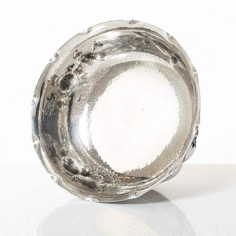 Eric Råström, a silver bowl, CG Råström, Stockholm 1976.