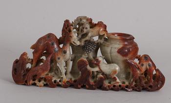 FIGURIN, soapstone. Orientalisk.