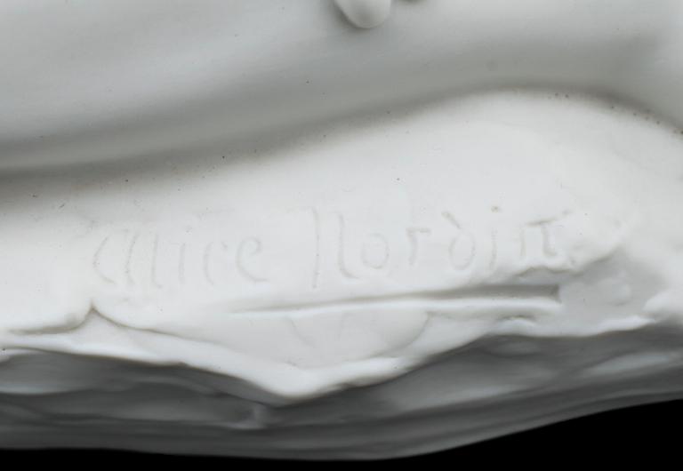 FIGURIN, parian, "Crocus", Alice Nordin, Gustafsberg 19171900-talets början.