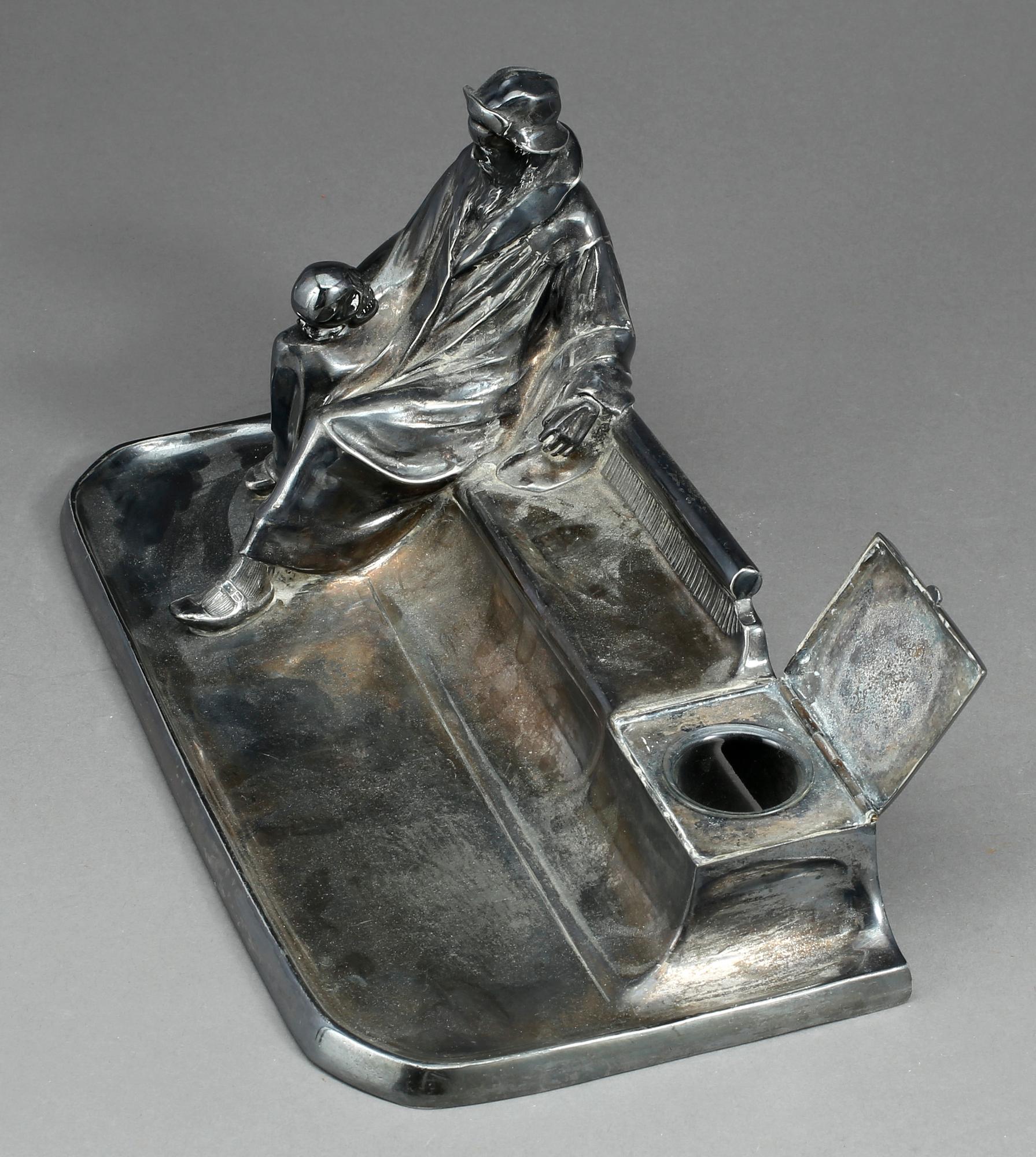 SKRIVSTÄLL, vitmetall, 1900-tal.