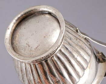 PARTI SILVER, 13 delar, 1700-1900-tal, mest Sverige, vikt ca 655 gram.