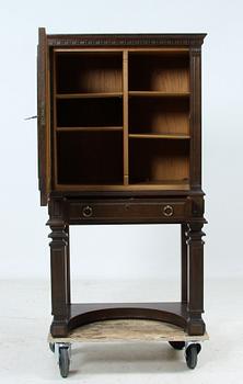SKÅP, art deco, 1900-talets första hälft.