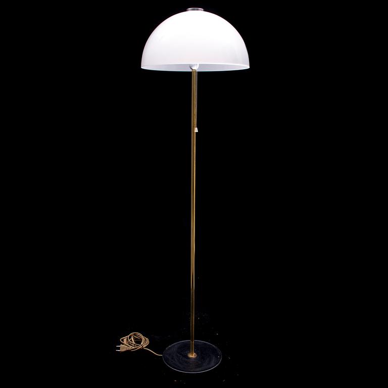 LATTIAVALAISIN, Yki Nummi, Orno.