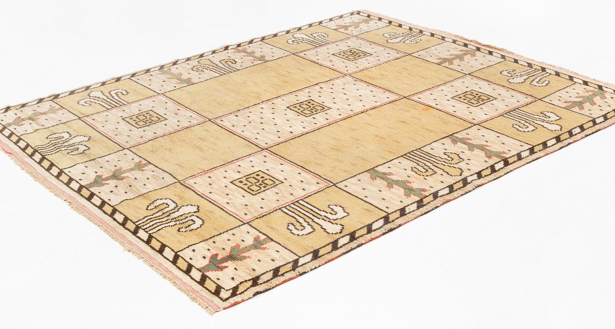 Märta Måås-Fjetterström, matta,  "Vadstena", flossa, ca 257,5 x 209 cm, signerad MMF.