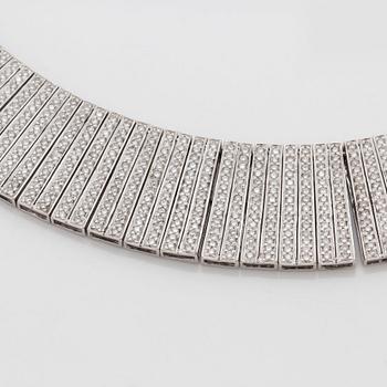 A brilliant cut diamond necklace, total carat weight circa 15.200 cts.