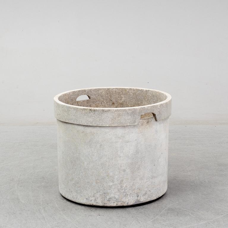 SIGNE PERSSON-MELIN, a large flower container, 20th century.