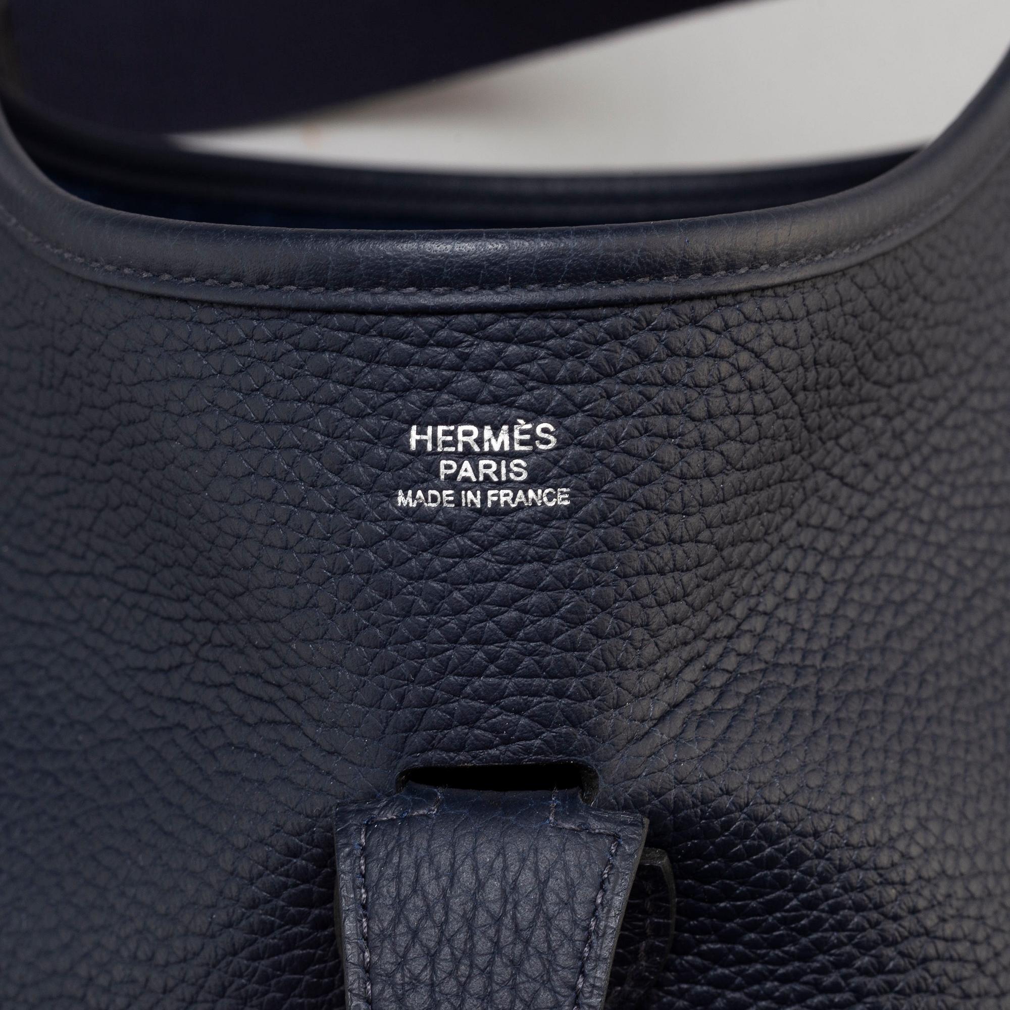 HERMÈS, bag "Evelyn GM".