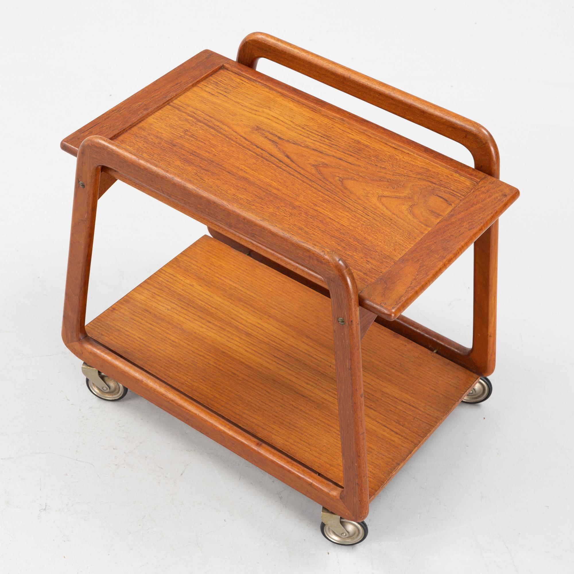 Henning Wind-Hansen, a teak serving trolley from Sika Möbler, Denmark, 1960's.