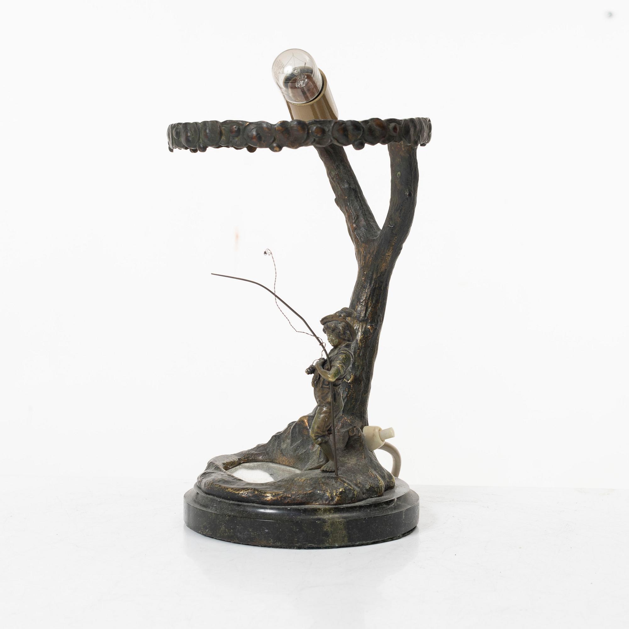 A bronze table lamp, 1920's.