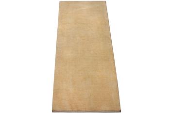 A Jalameh runner, c. 247 x 83 cm.