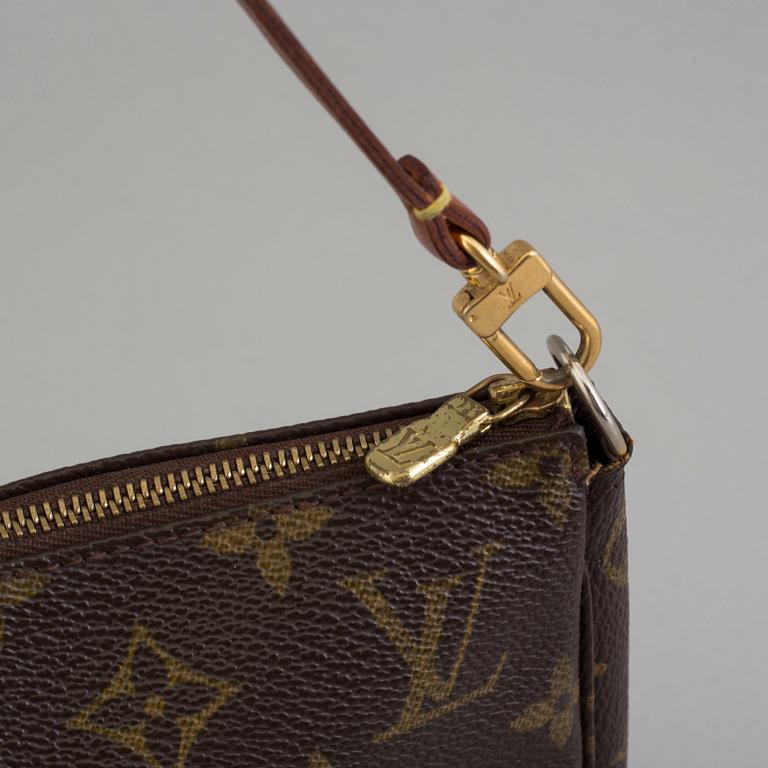 LOUIS VUITTON, väska, 'Pouchette'.