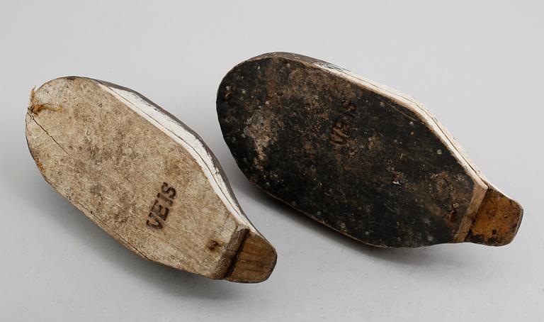 VETTAR, 1 par, bemålade, Veis, 1900-talets första hälft.
