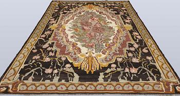 An Older Bessarabian Kelim carpet, 300 x 200 cm.
