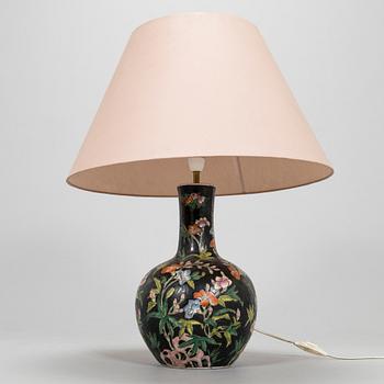 A 20th century table lamp, Macao.