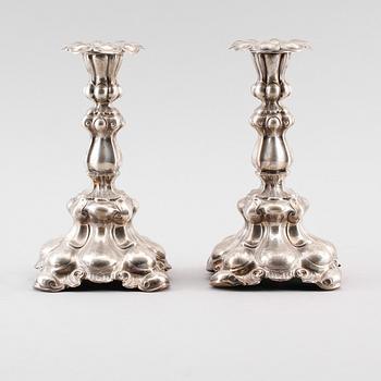 LJUSSTAKAR, 1 par, silver, C G Hallberg, Stockholm 1938 och 1941.