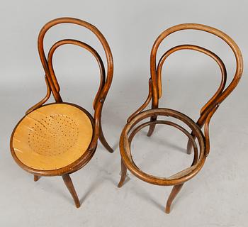 STOLAR, 1 par, Thonet samt KLÄDHÄNGARE, 1900-talets första hälft.