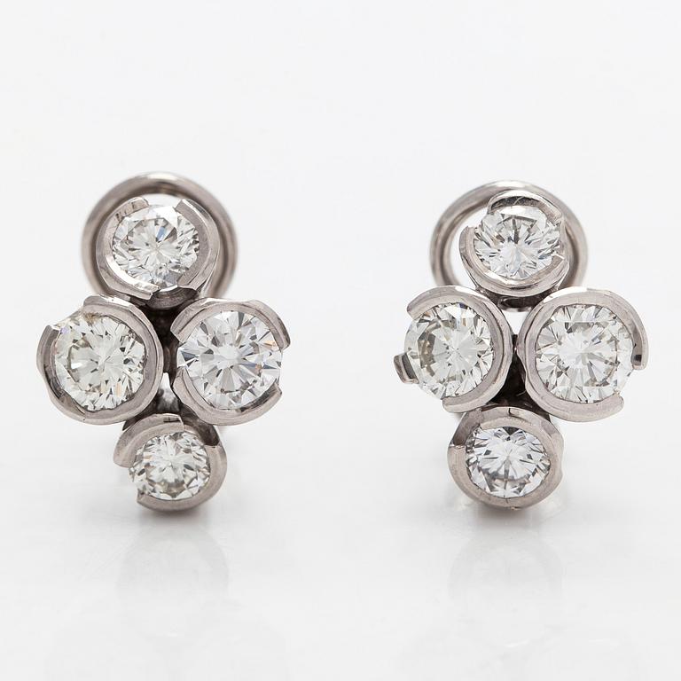 Earrings, brilliant cut diamonds circa 3.40 ct in total, 14K white gold.