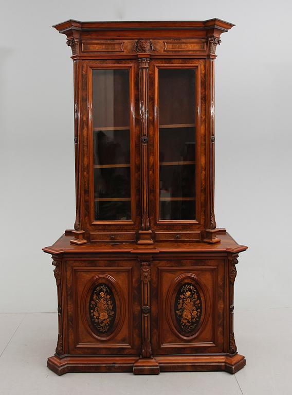 BOKSKÅP, 1800-talets andra hälft.