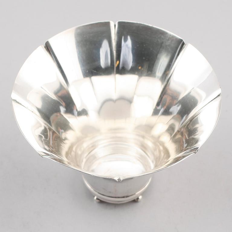 SKÅL, silver, Wiwen Nilsson, Lund 1927. Vikt ca 123 g.